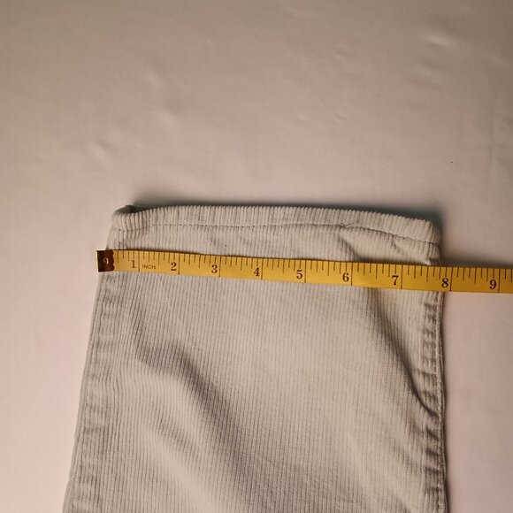Levi's '94 Baggy Corduroy Jeans Size 26/4 Mid Rise Straight Leg Mint Green Color - Picture 9 of 9